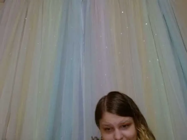 Live sex webcam photo for emilyhaze #276845894