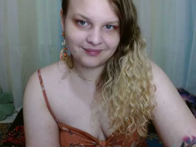 Live sex webcam photo for emilyhaze #276919952