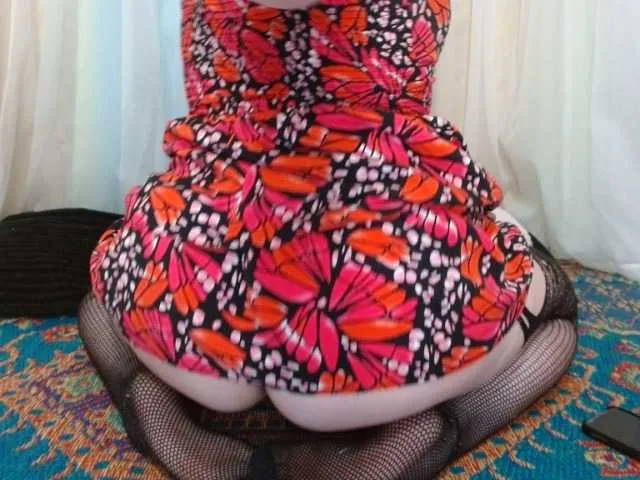 Live sex webcam photo for emilyhaze #277043949