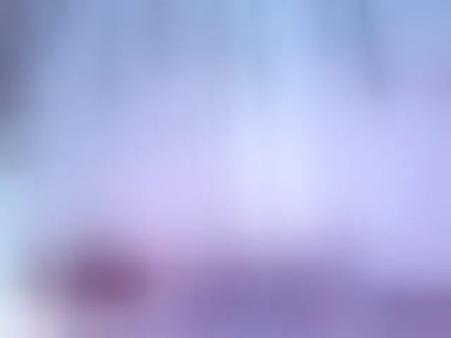 Live sex webcam photo for emilymeow #292811069