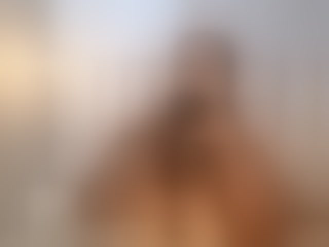 Live sex webcam photo for emilyqueen3xx #294117221