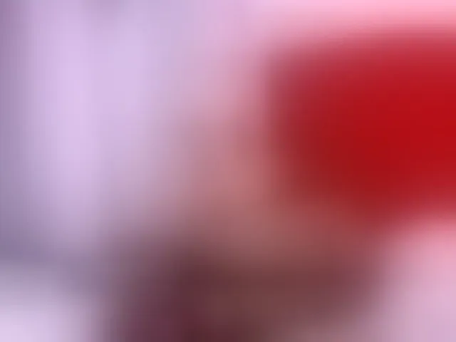 Live sex webcam photo for emilyrouss19 #274530264