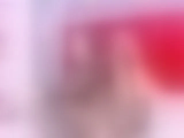 Live sex webcam photo for emilyrouss19 #275978770