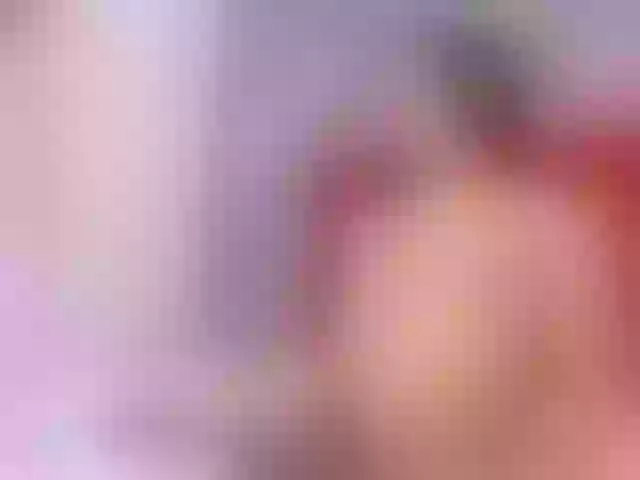 Live sex webcam photo for emilyrouss19 #275986339