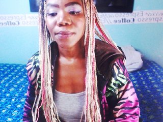 Live sex webcam photo for Emma-brown #182049403