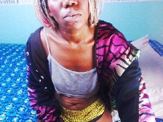 Live sex webcam photo for Emma-brown #182094238