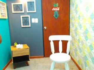 Live sex webcam photo for Emma-brown #183978928