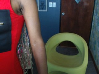 Live sex webcam photo for Emma-brown #184606201