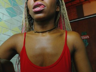 Live sex webcam photo for Emma-brown #184755862