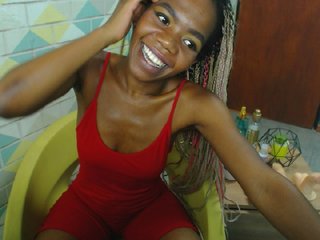 Live sex webcam photo for Emma-brown #184767949