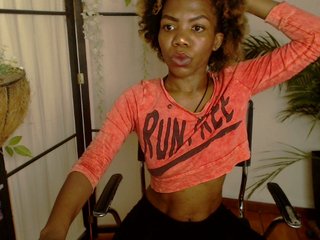 Live sex webcam photo for Emma-brown #185588030