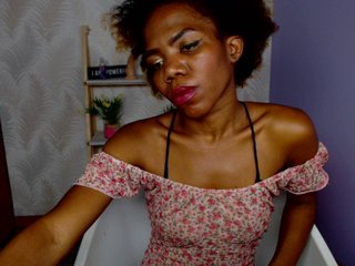 Live sex webcam photo for Emma-brown #186029312