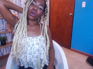 Live sex webcam photo for Emma-brown #191687398