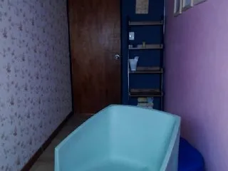 Live sex webcam photo for Emma-brown #192224670