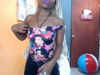 Live sex webcam photo for Emma-brown #192532179