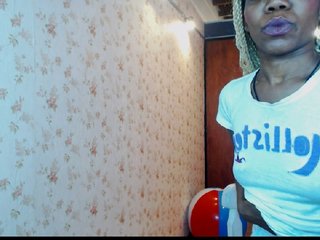 Live sex webcam photo for Emma-brown #192659284