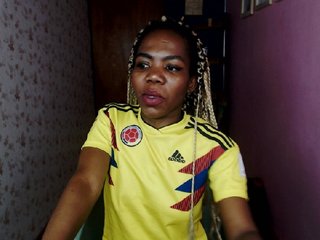 Live sex webcam photo for Emma-brown #193144605