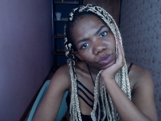 Live sex webcam photo for Emma-brown #193359949