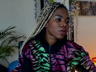 Live sex webcam photo for Emma-brown #193492734