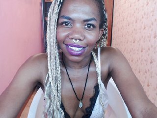 Live sex webcam photo for Emma-brown #194409701