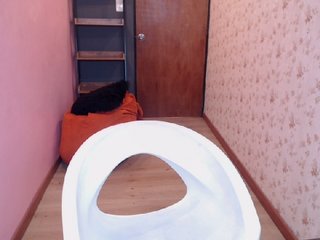 Live sex webcam photo for Emma-brown #195401979