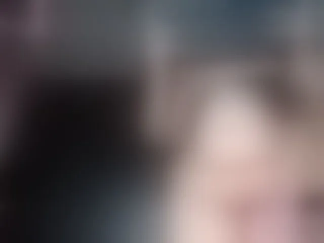 Live sex webcam photo for emma-hoot1 #293160635