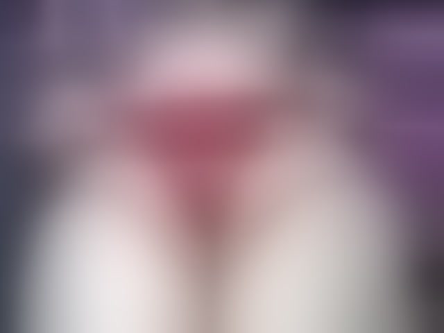 Live sex webcam photo for emma-hoot1 #294068153