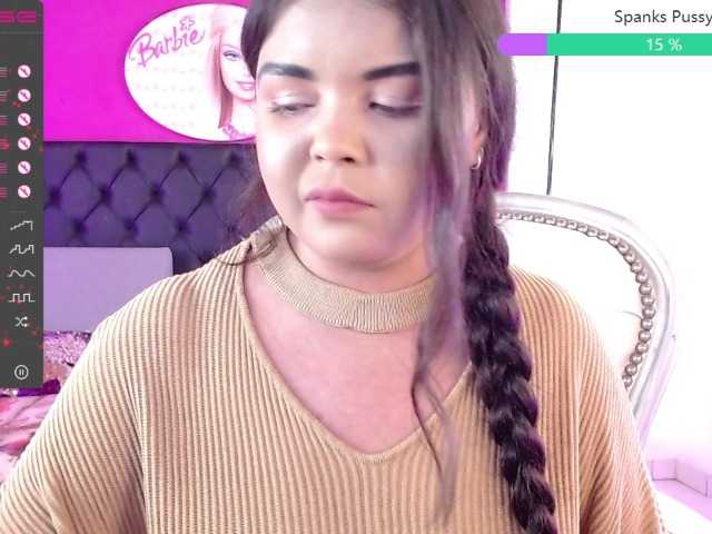 Live sex webcam photo for emma-lo #272082100