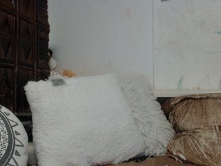 Live sex webcam photo for Emma-love #220052580