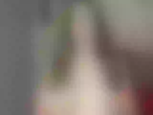 Live sex webcam photo for emma-muller10 #284346119