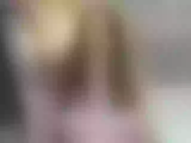 Live sex webcam photo for emma-muller10 #289223633
