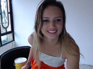 Live sex webcam photo for Emma-rosse #135461152