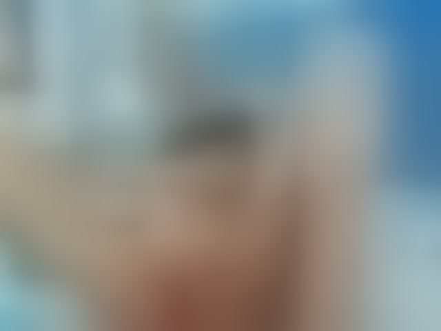 Live sex webcam photo for emmaharpper #294212759