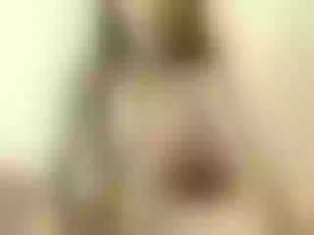 Live sex webcam photo for emmaherby1 #287184243