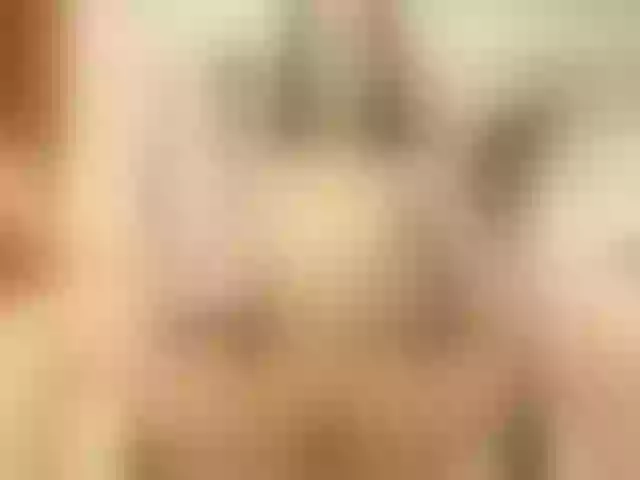 Live sex webcam photo for emmaherby1 #288069685