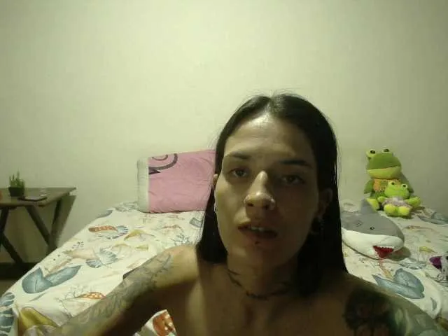 Live sex webcam photo for emmaherby1 #291737239