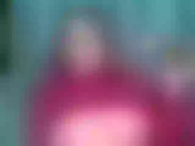 Live sex webcam photo for emmaluna #276190132
