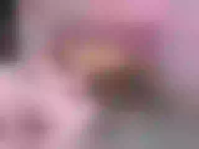 Live sex webcam photo for emmaluna #277649867