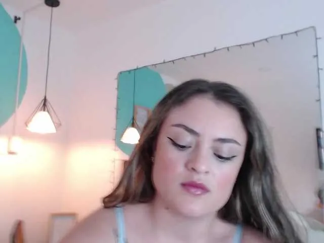 Live sex webcam photo for emmamuller77 #275683061