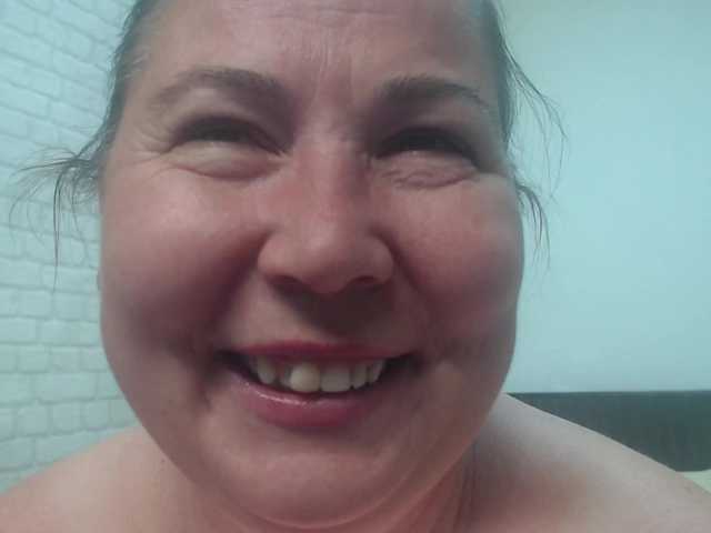 Live sex webcam photo for emmasquirt69 #290665682