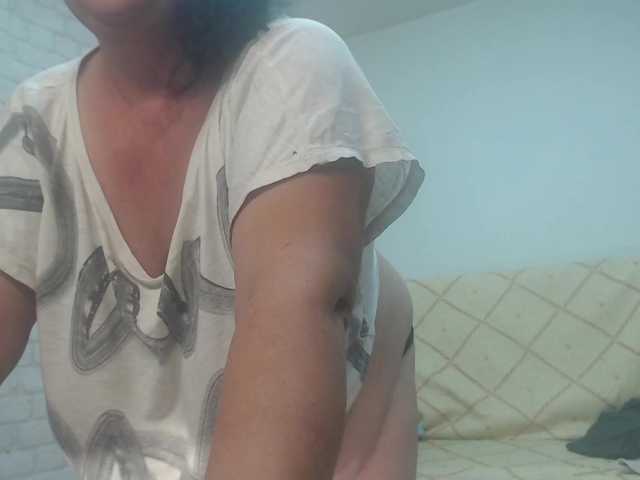 Live sex webcam photo for emmasquirt69 #292105907