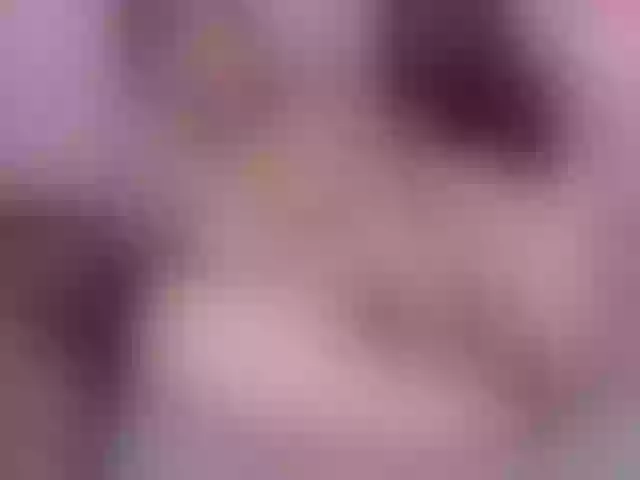 Live sex webcam photo for emmily-keller #277845484