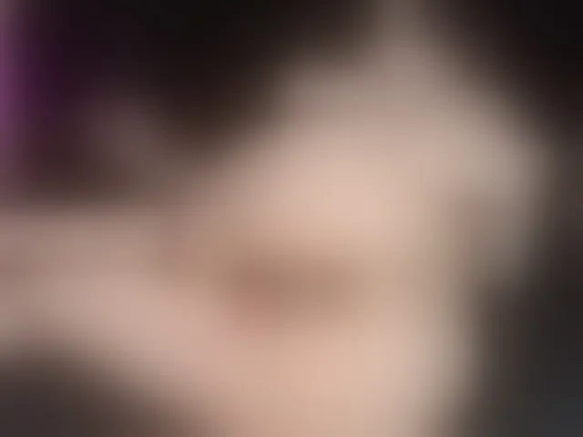 Live sex webcam photo for emmily-keller #292851499