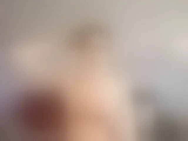 Live sex webcam photo for emmisun #293939828