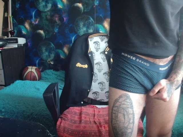 Live sex webcam photo for emoboy34 #276241787