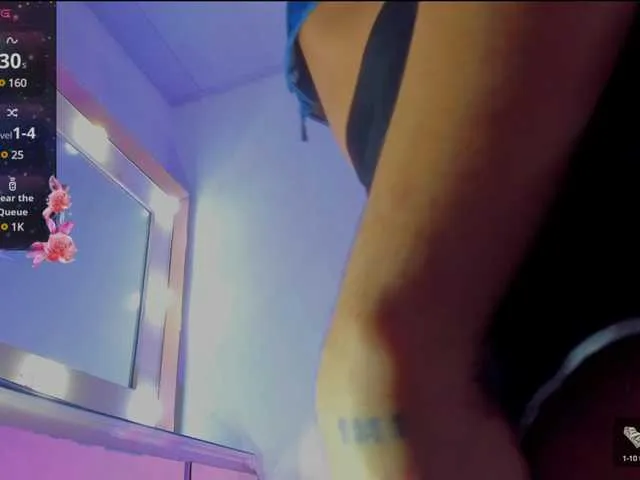 Live sex webcam photo for emperatrizwolfy #291662106