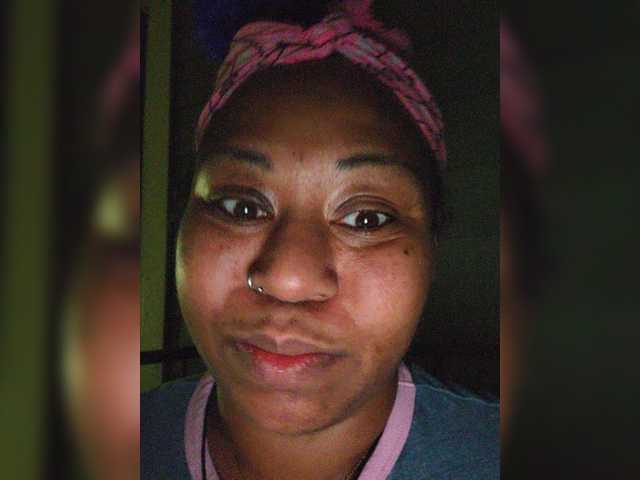 Live sex webcam photo for empress36 #271784124