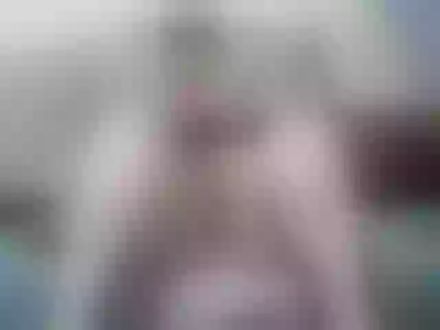 Live sex webcam photo for enchaleur76-1 #291333975