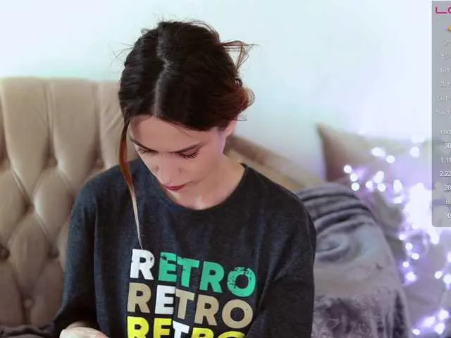 Live sex webcam photo for enchantressss #273729119