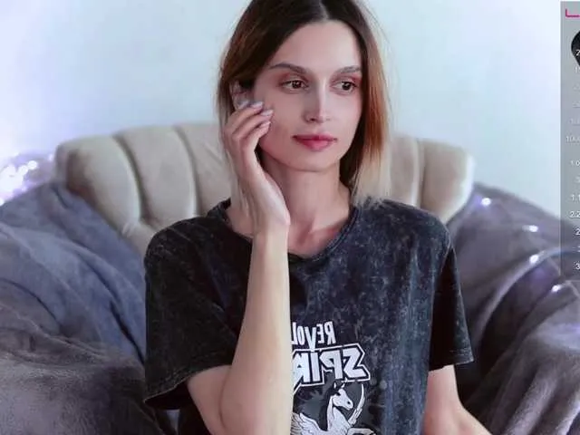 Live sex webcam photo for enchantressss #273952134